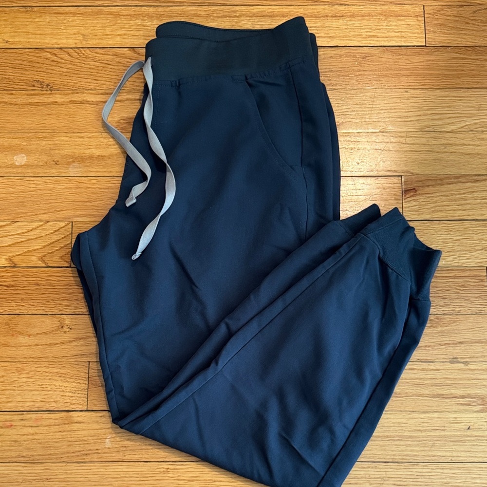 Figs Dark Harbor Zamora - Medium Petite Jogger Scrub Pants